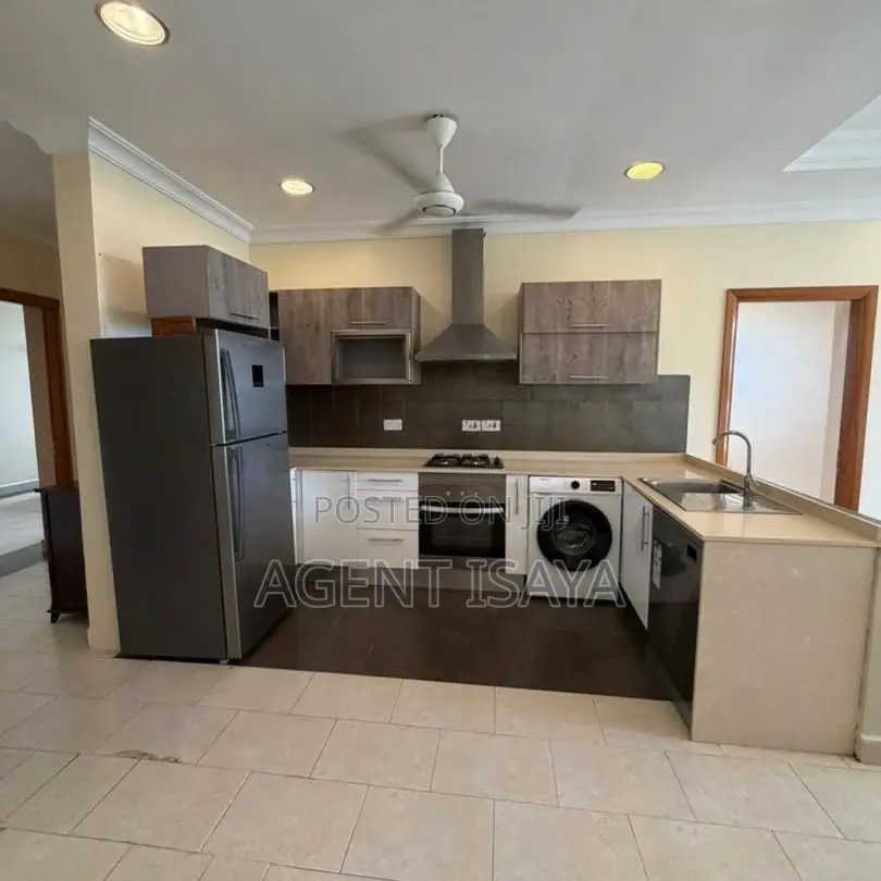 Furnished 3bdrm Apartment in Oyster Bay for rent in Oyster Bay