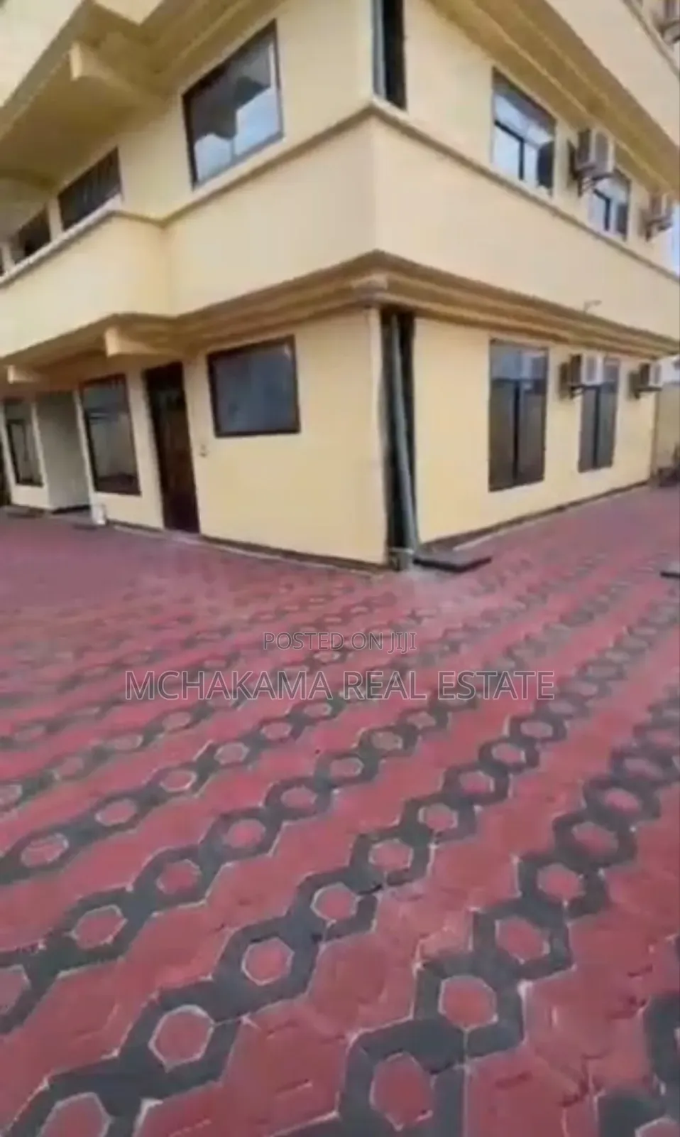 20bdrm Block of Flats in Mchakama Real Estate, Kiwalani for sale in Kiwalani