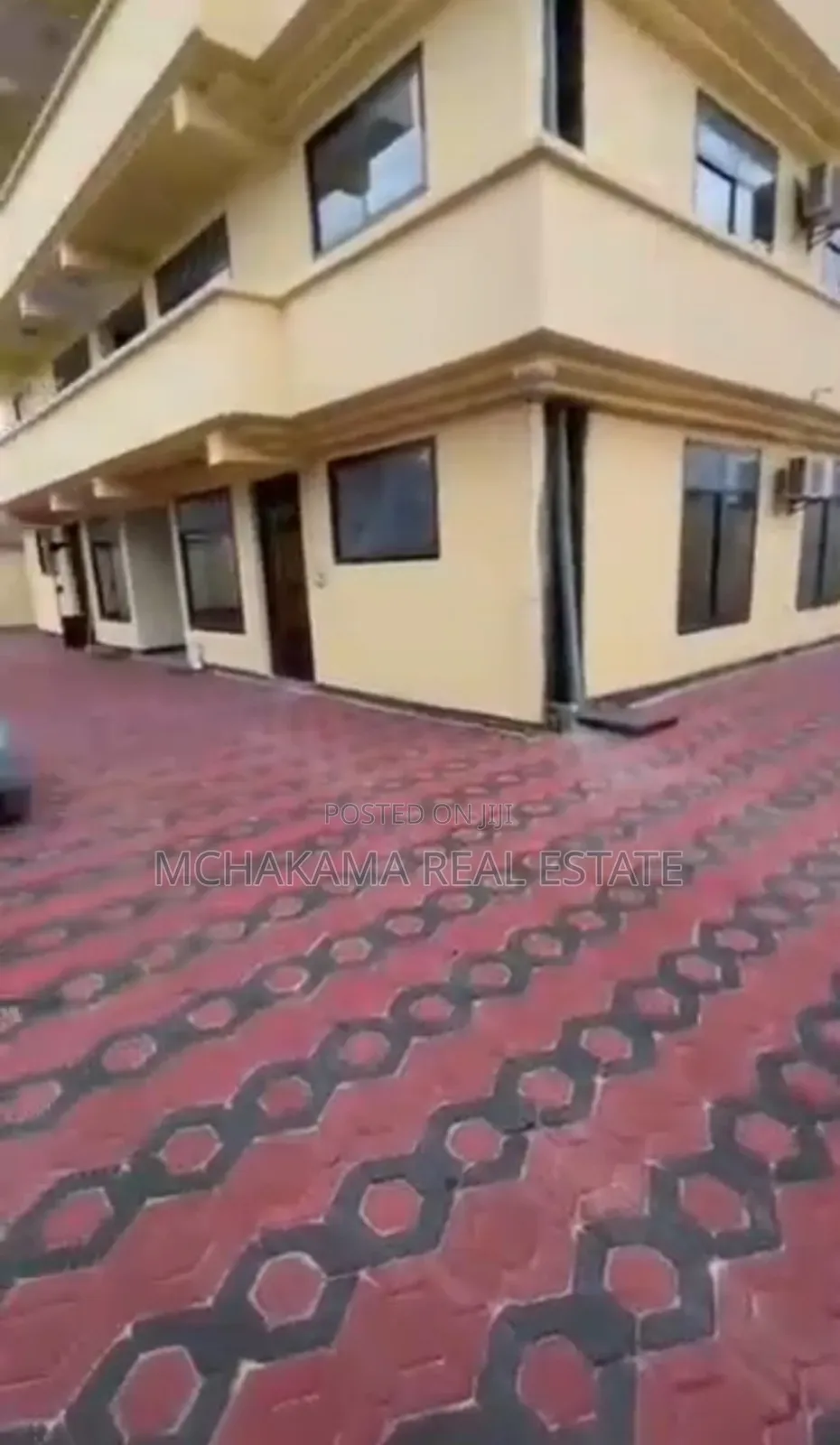 20bdrm Block of Flats in Mchakama Real Estate, Kiwalani for sale in Kiwalani