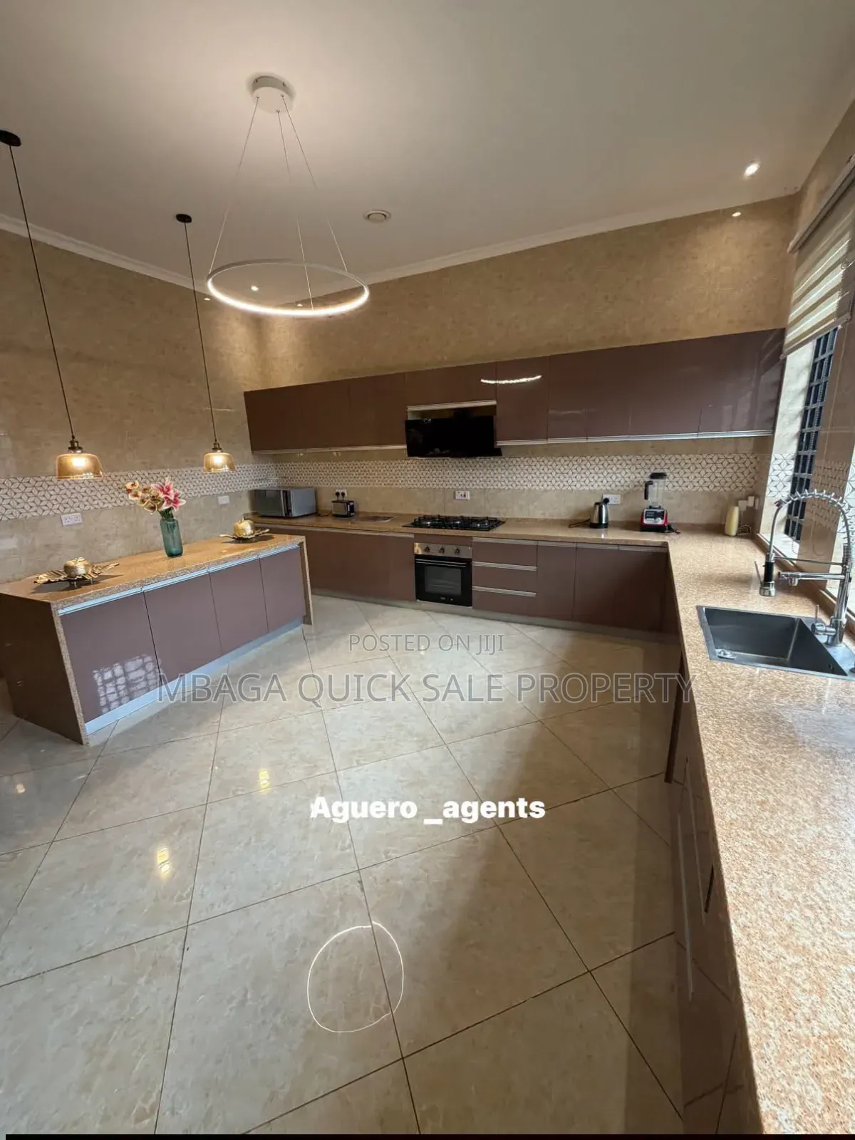 Furnished 4bdrm Villa in Oyster Bay for rent in Oyster Bay