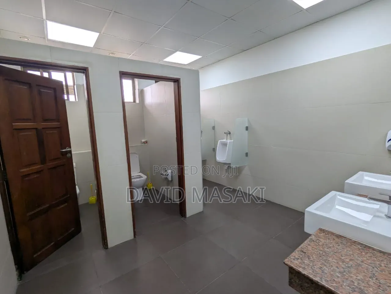 Premium 200 Sq M Office for Rent in Masaki in Masaki