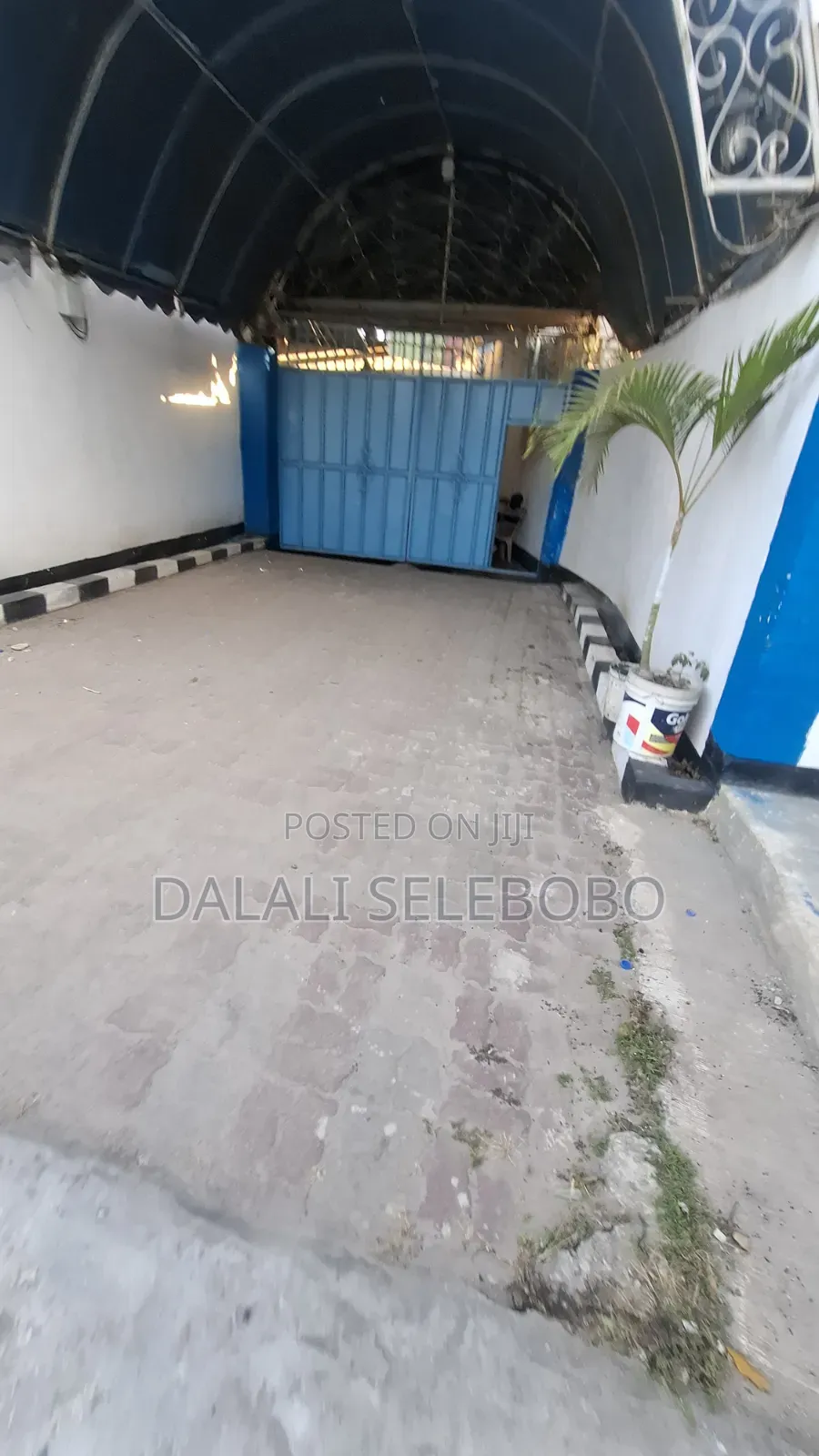 Hall Rented Furnished Kwa Siku at Sinza Legho in Sinza
