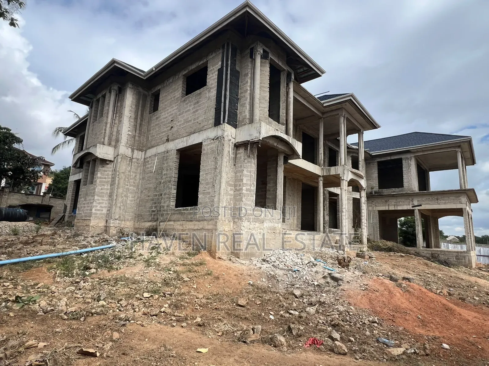 6bdrm House in Bunju for sale in Bunju