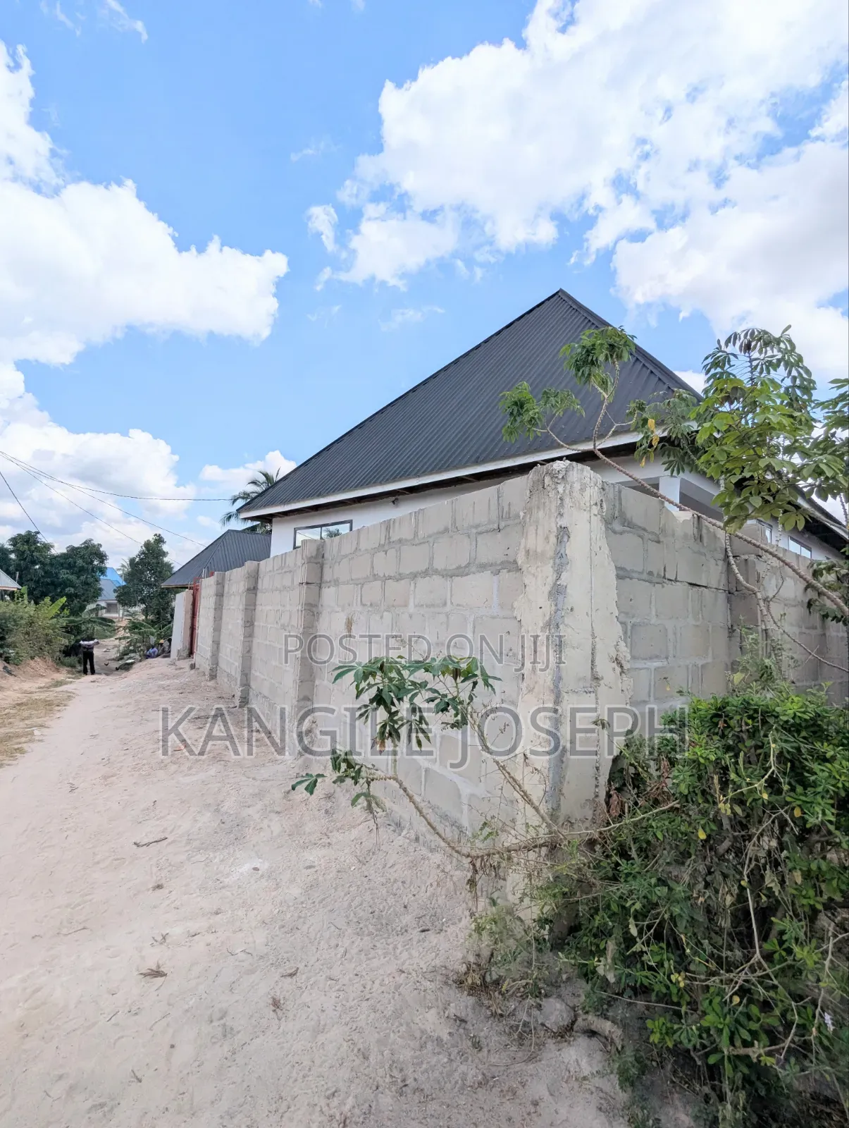 6bdrm House in Rada, Pugu for sale in Pugu
