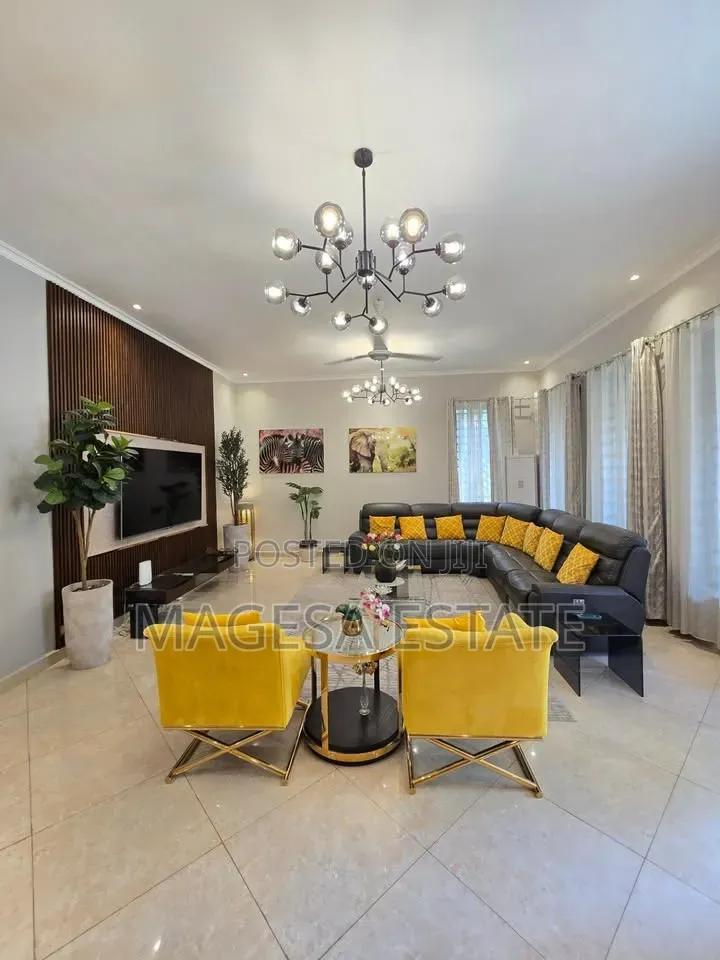 Furnished 4bdrm House in Oyster Bay for rent in Oyster Bay