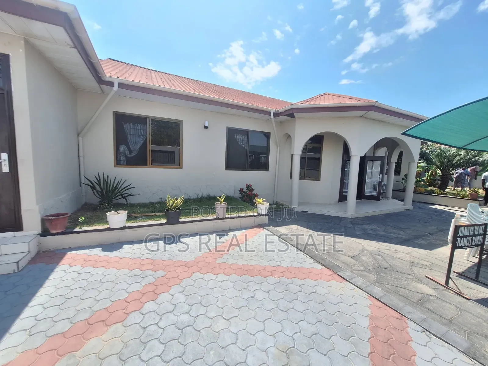 3bdrm House in Mbweni Maindi, Kinondoni for sale in Kinondoni