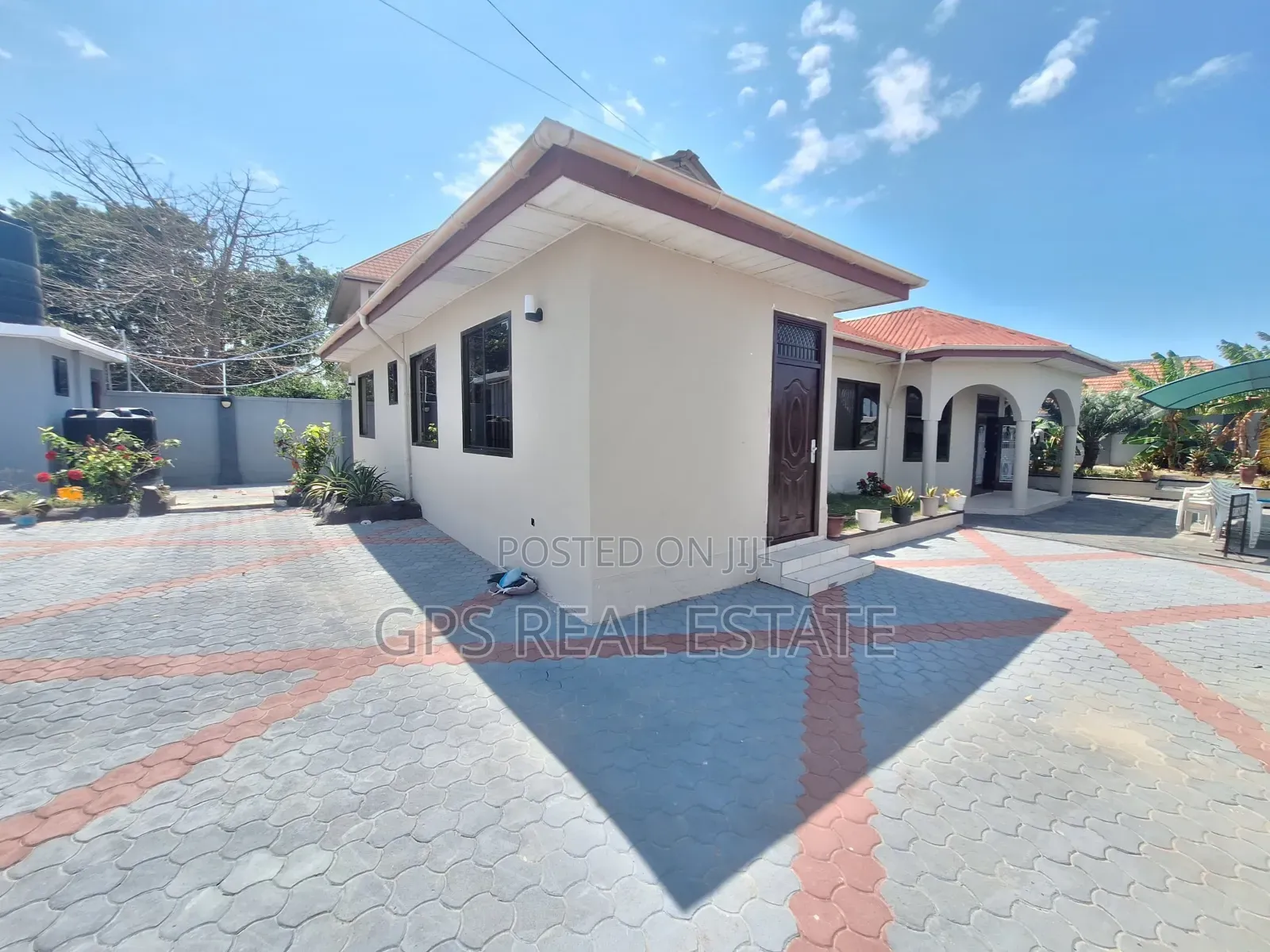 3bdrm House in Mbweni Maindi, Kinondoni for sale in Kinondoni
