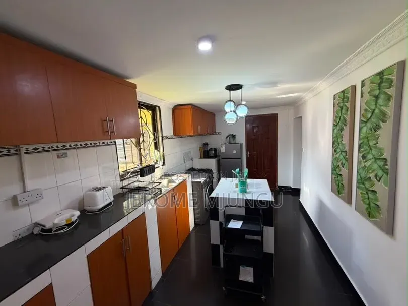 Furnished 2bdrm Apartment in Oyster Bay for rent in Oyster Bay