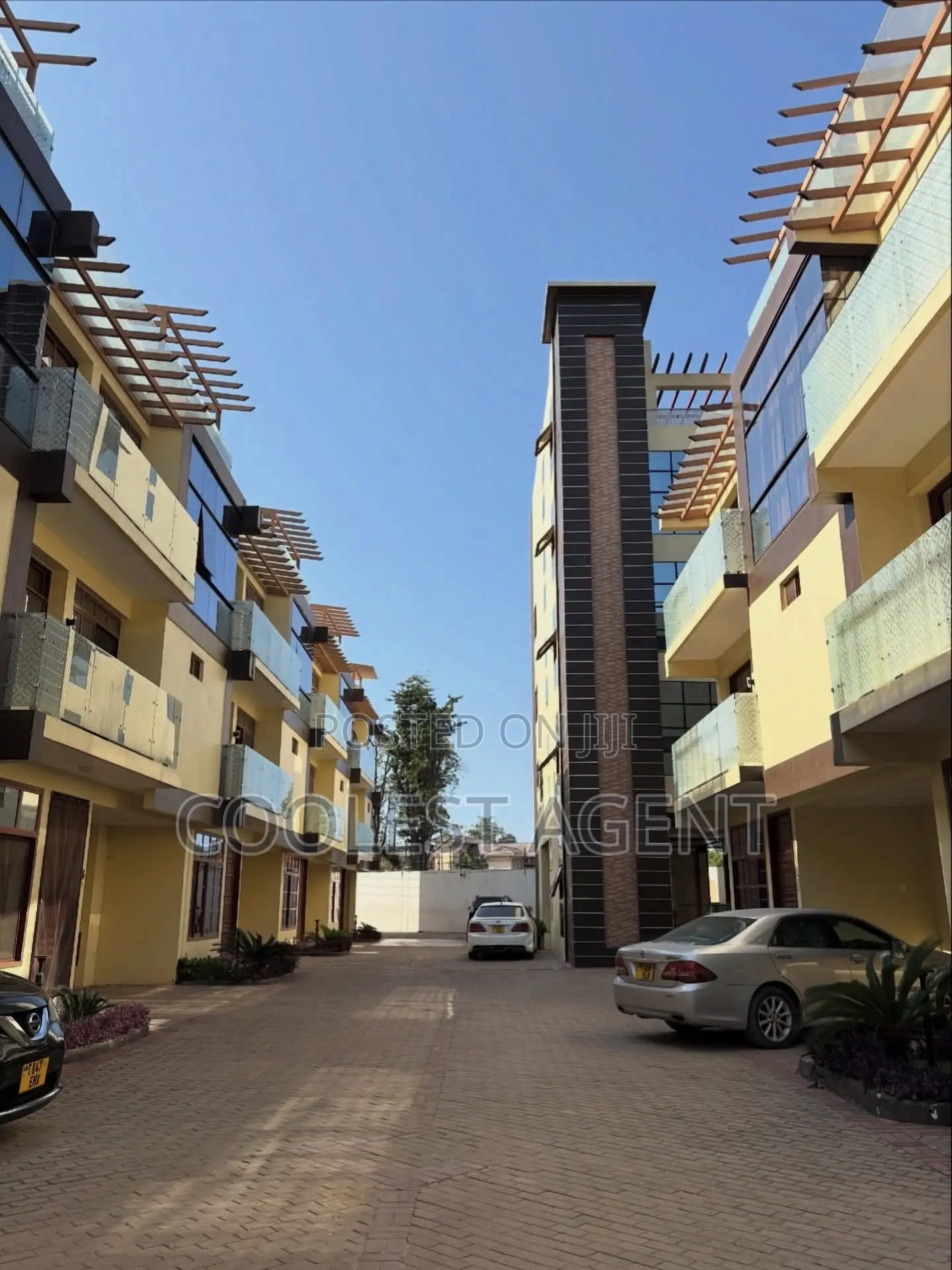 Furnished 3bdrm Villa in Coolest Estate for rent in Ada Estate