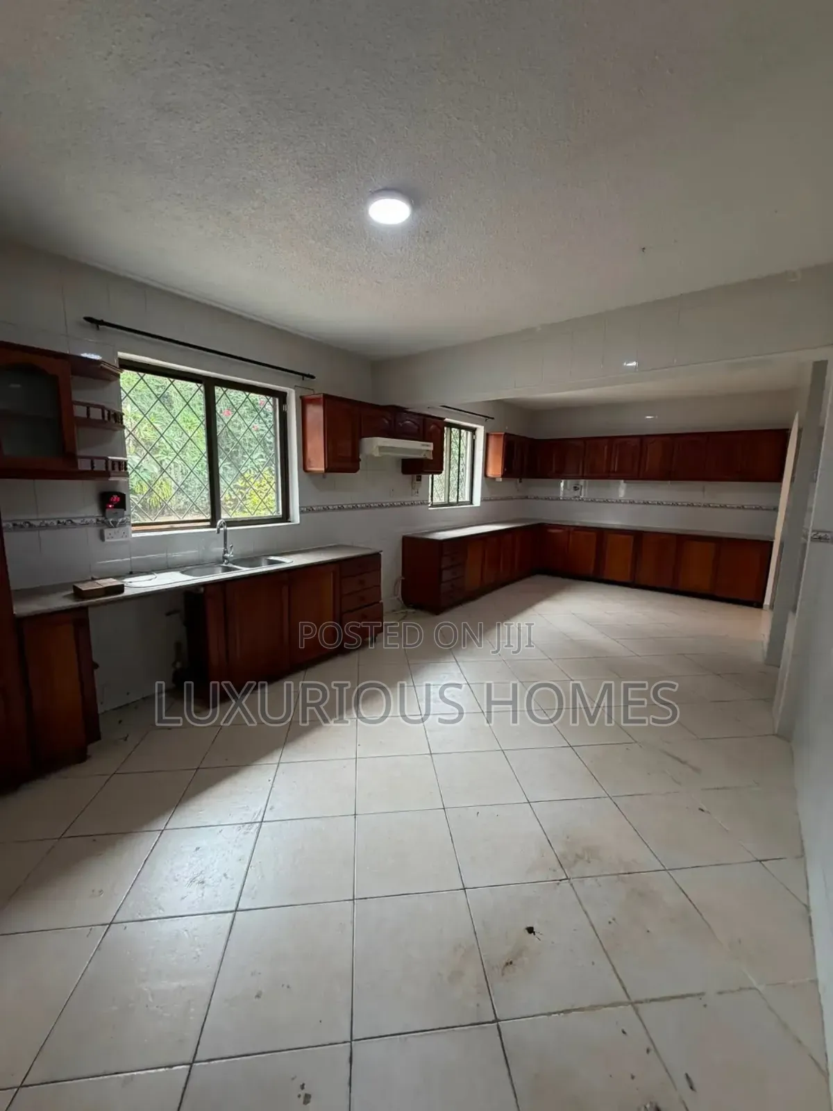5bdrm House in Masaki for rent in Masaki