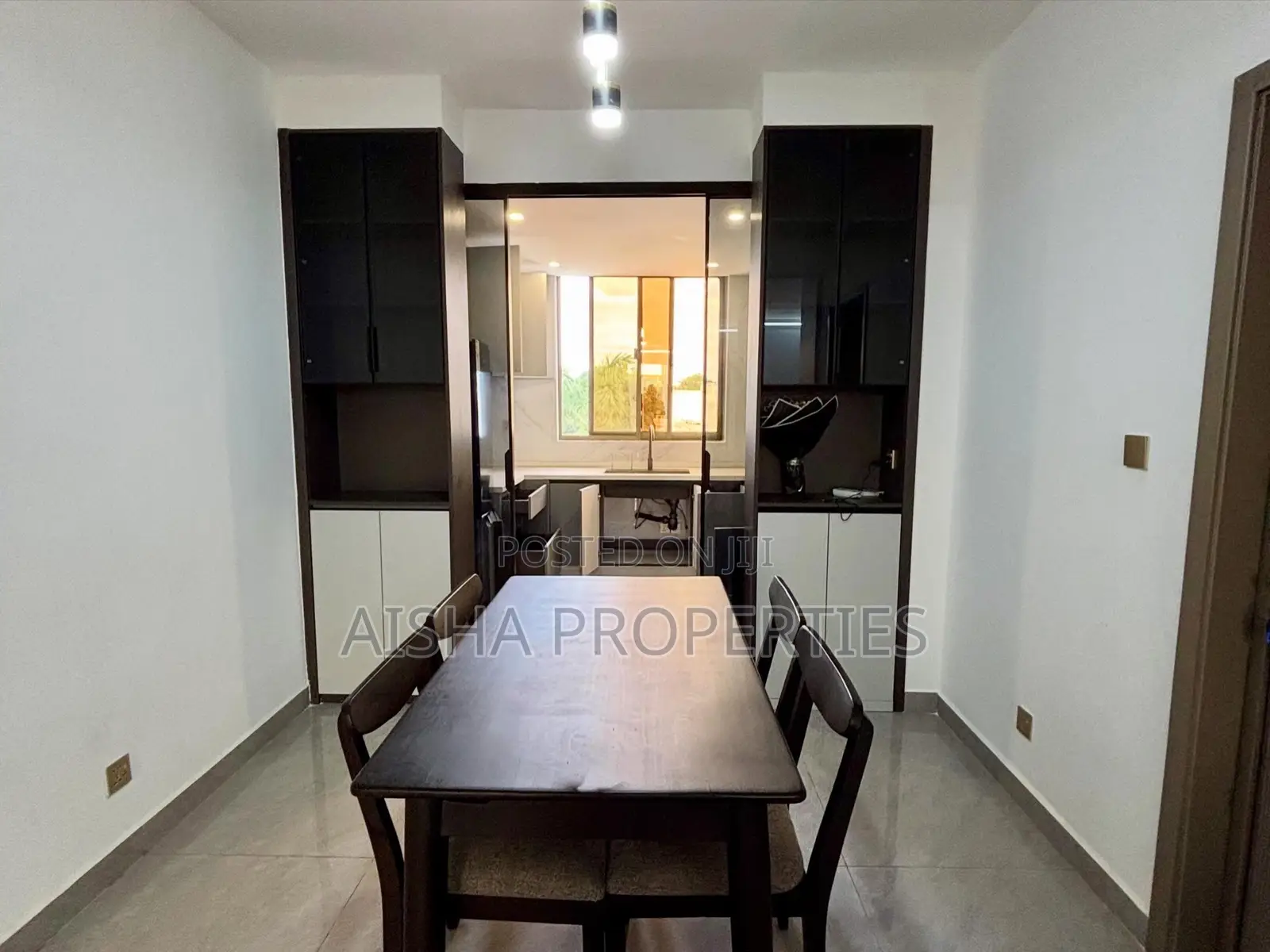 Furnished 4bdrm Apartment in Oyster Bay for rent in Oyster Bay