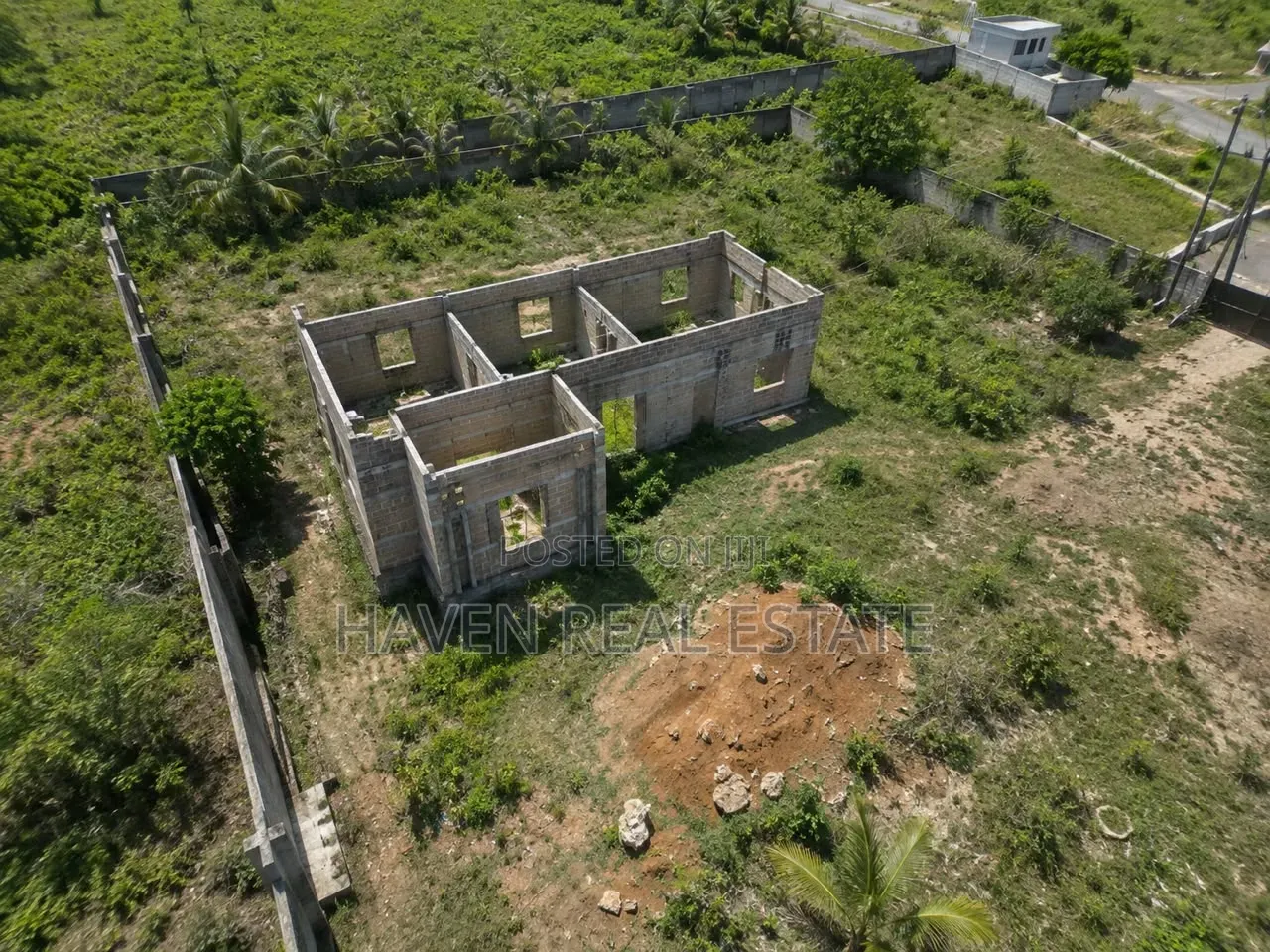 Prime Main Road Development Property for Sale at Buyu Zanzibar in Kati