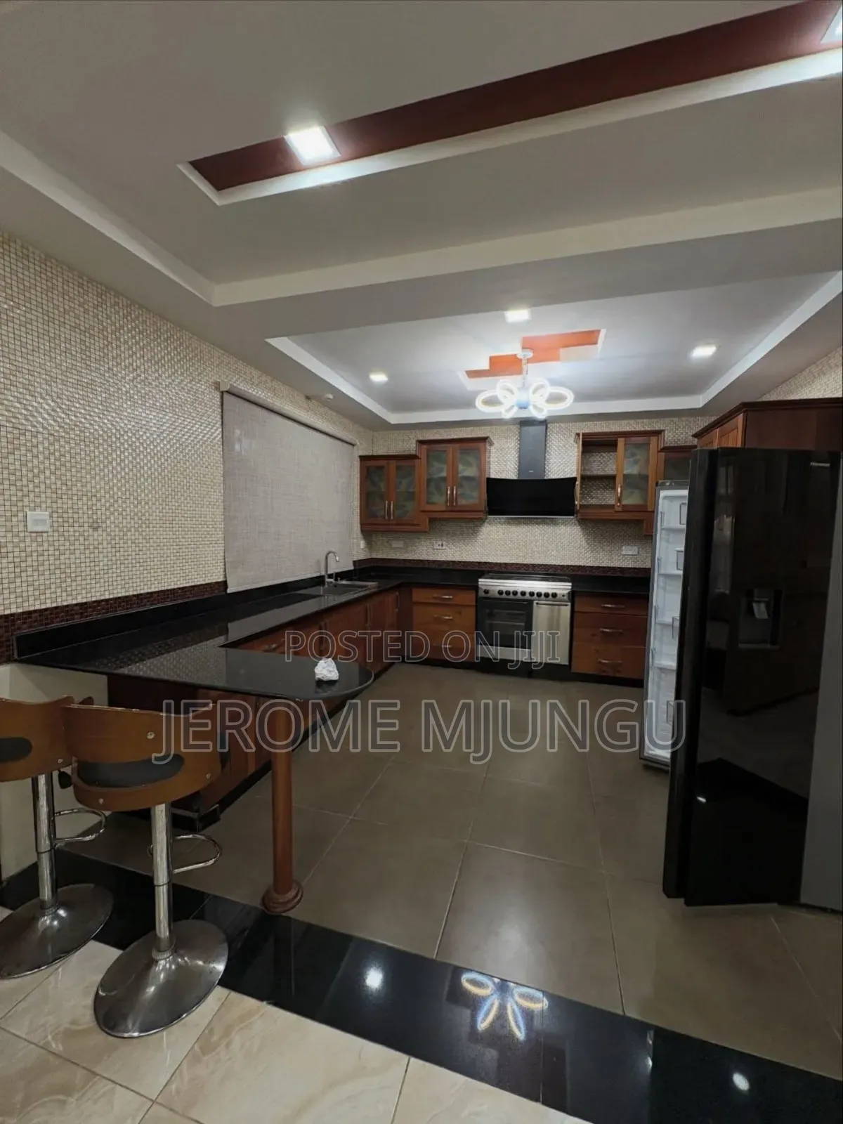 Furnished 3bdrm Villa in Ada Estate for rent in Ada Estate
