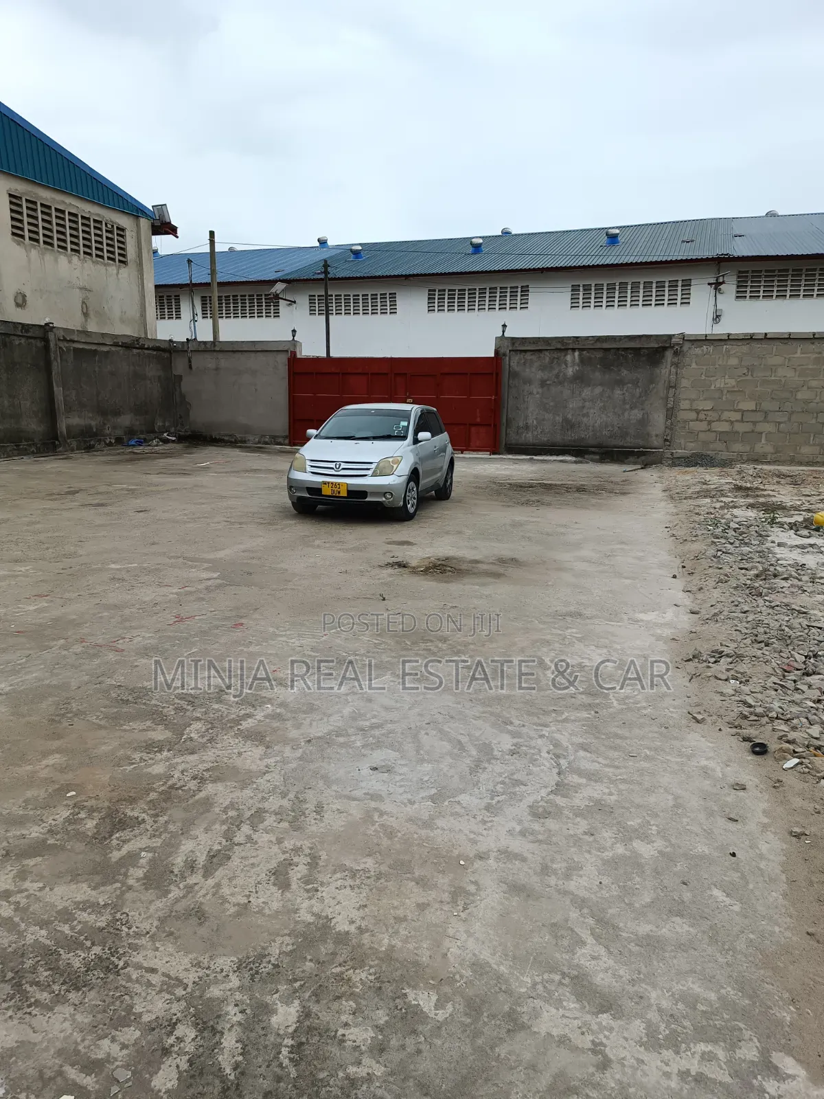 Yard for Sale Jet Lumo Almost Two Km From Airport. in Kipawa