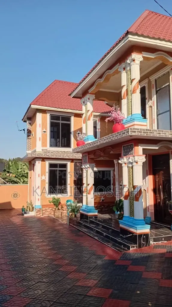 4bdrm Apartment in Mloganzira Dar Es, Mbezi for sale in Mbezi