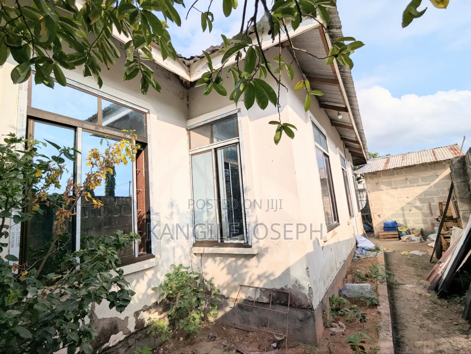10bdrm House in Rada, Pugu for sale in Pugu