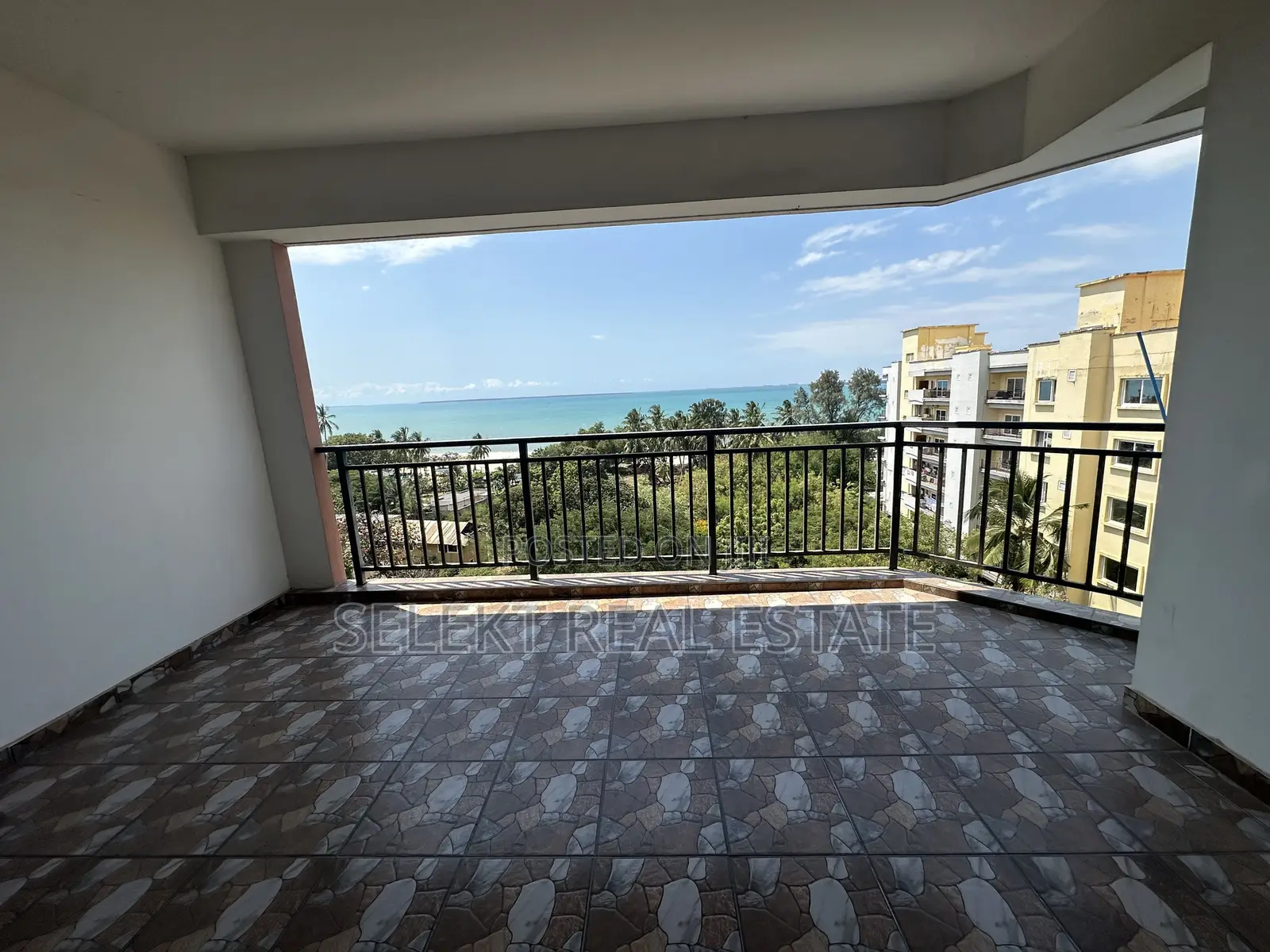 Furnished 4bdrm Apartment in Mikocheni for sale in Mikocheni