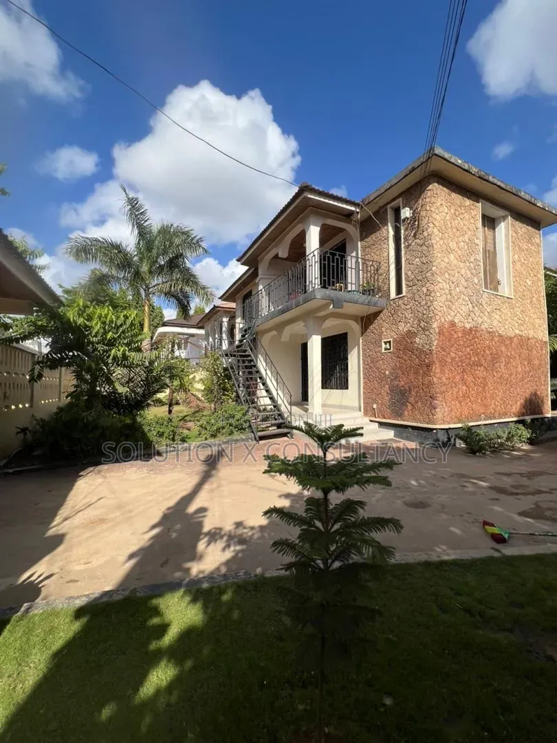 Commercial House for Rent Only for Office in Mikocheni