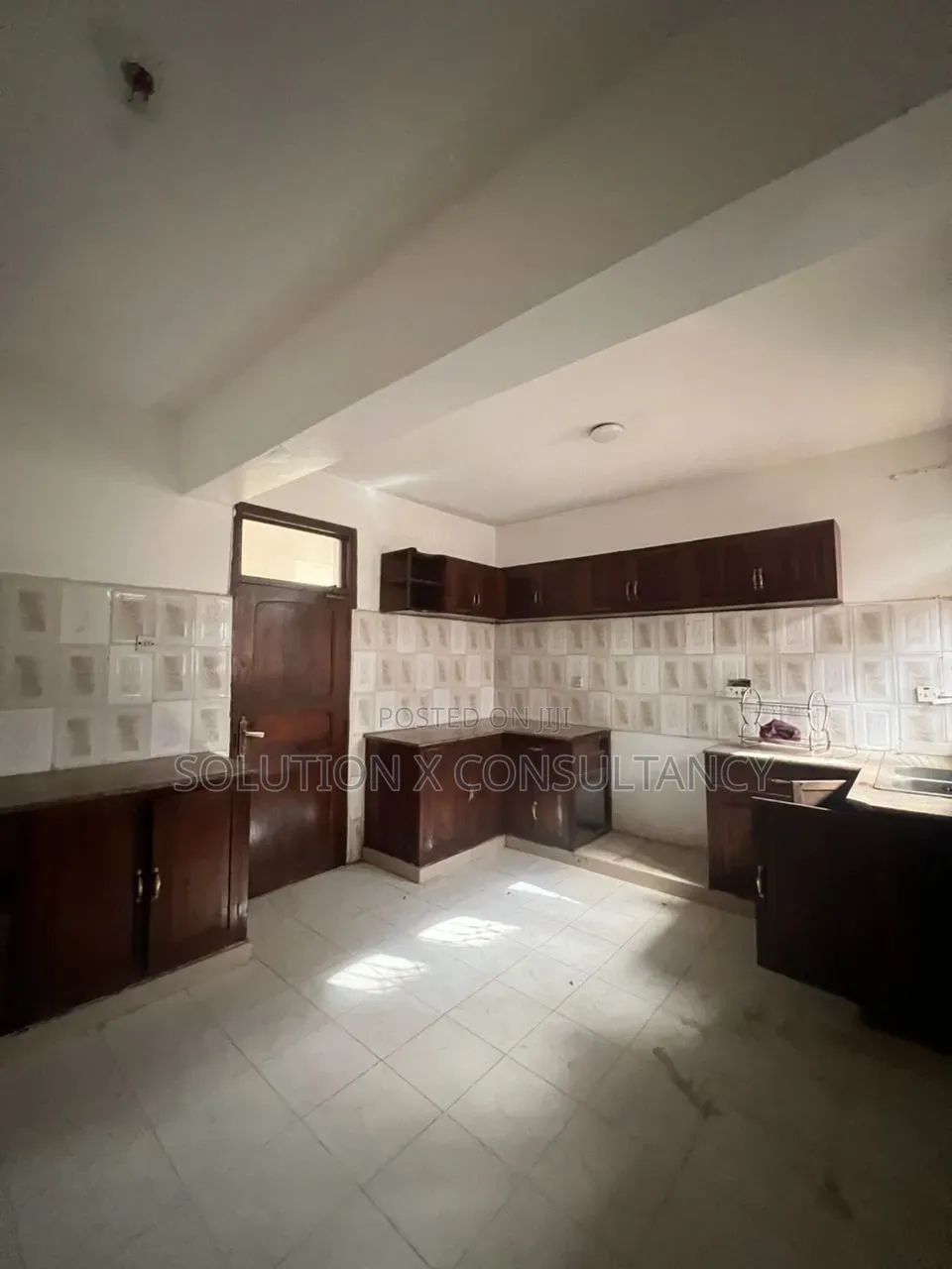 Commercial House for Rent Only for Office in Mikocheni