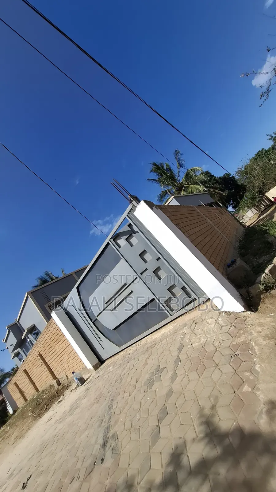 4bdrm Apartment in Madale Atlas, Goba for sale in Goba