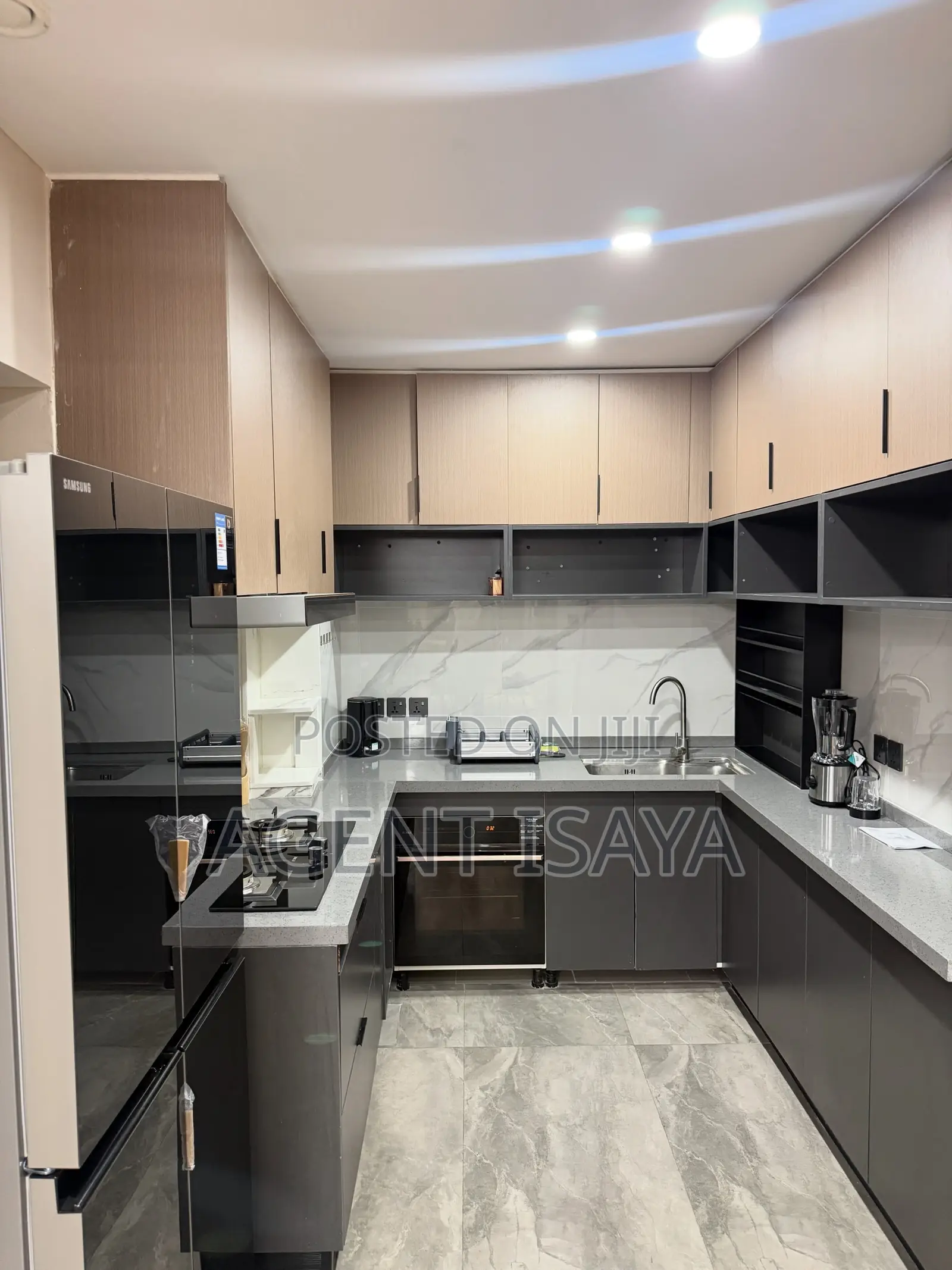 Furnished 3bdrm Apartment in Oyster Bay for rent in Oyster Bay