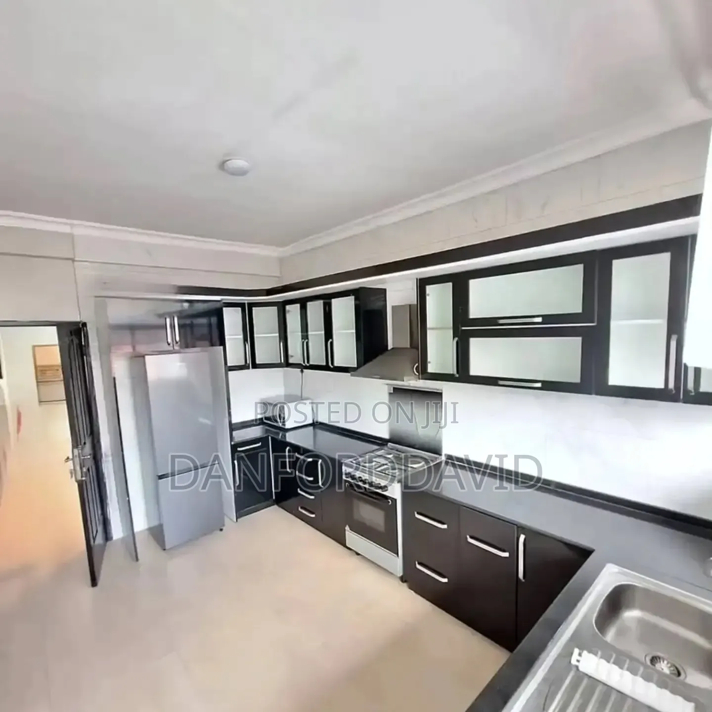 Furnished 2bdrm Apartment in Kahwa Real Estate, Oyster Bay for rent in Oyster Bay