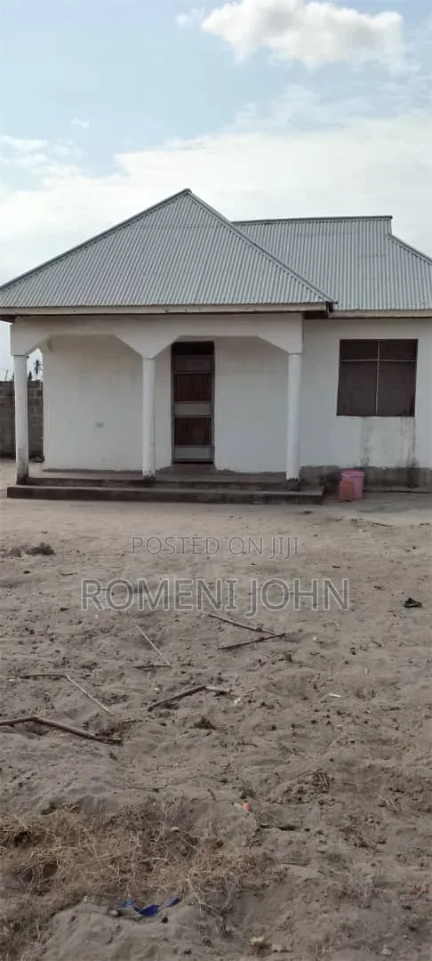 4bdrm Apartment in Tanzania Daresalaam., Ilala for sale in Ilala