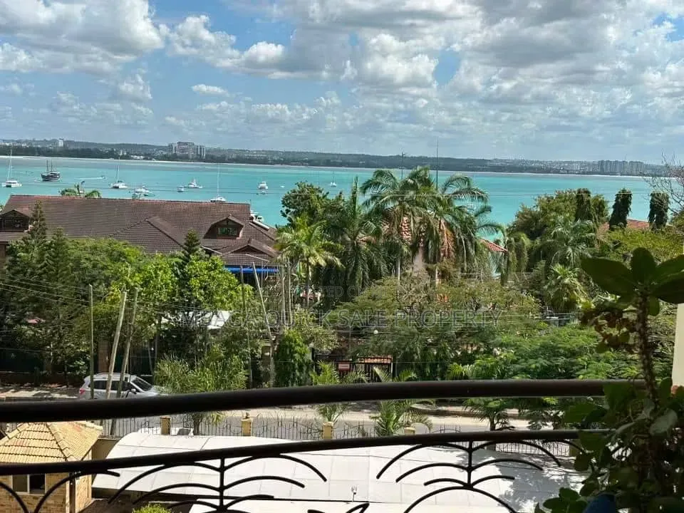 Furnished 3bdrm Apartment in Masaki for rent in Masaki