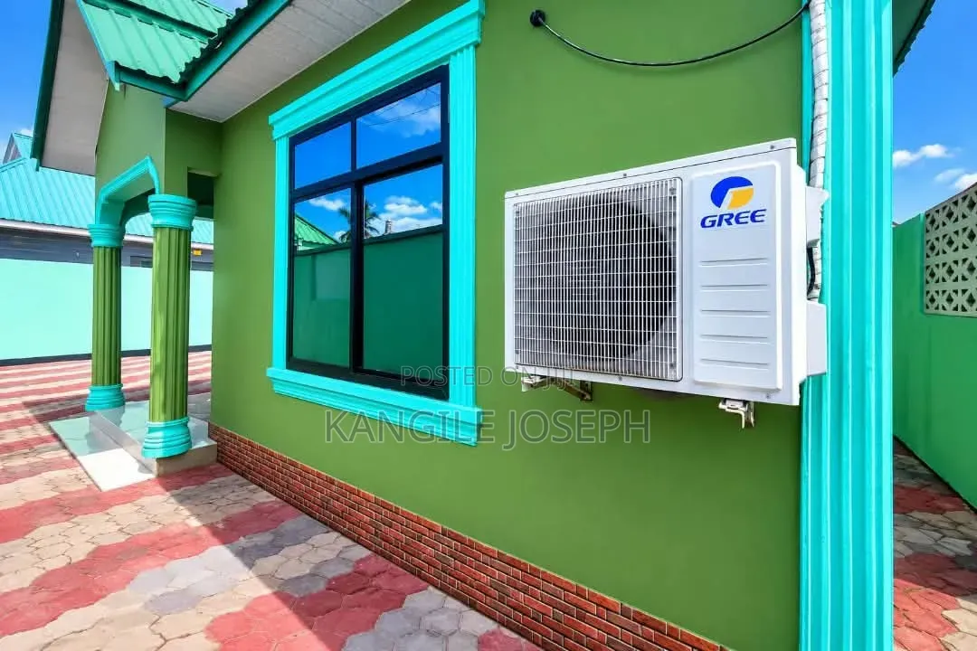 3bdrm House in Kwa Miongo Street, Mbagala for sale in Mbagala