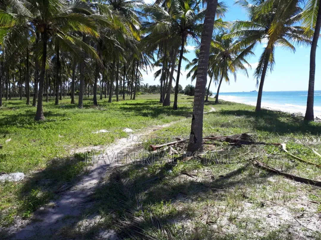 Beach Plot for Sale at Kigamboni in Kigamboni