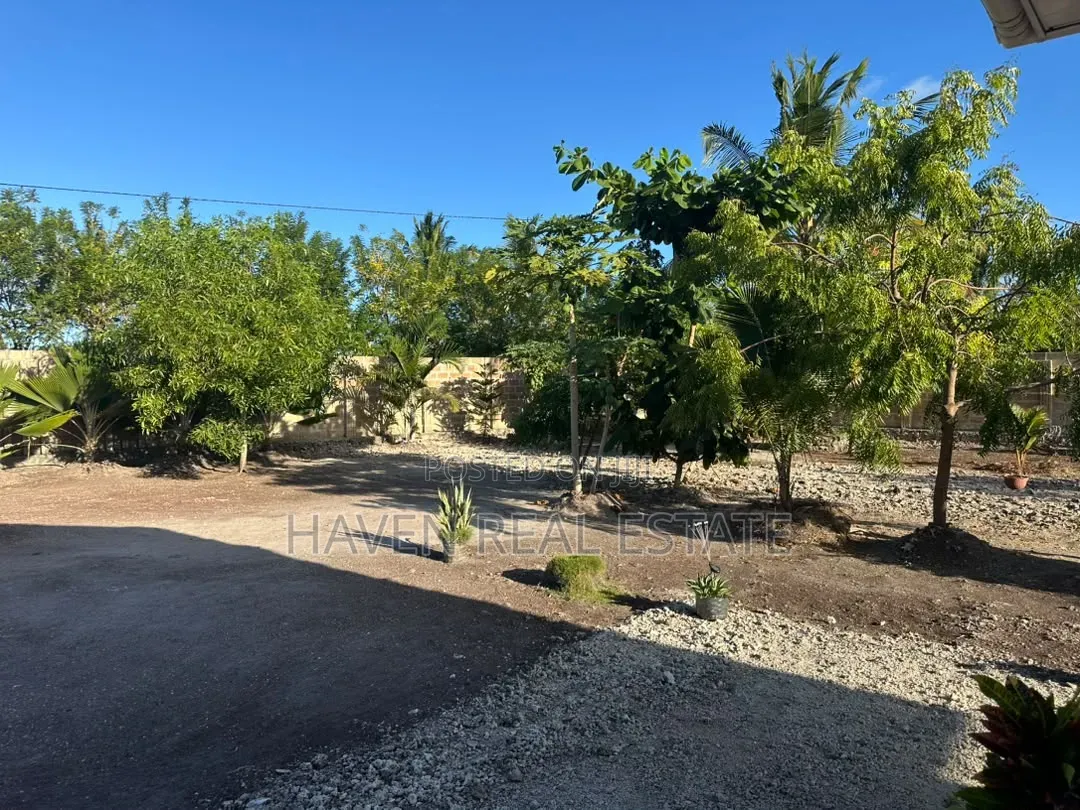 1bdrm House in Kati for sale in Kati
