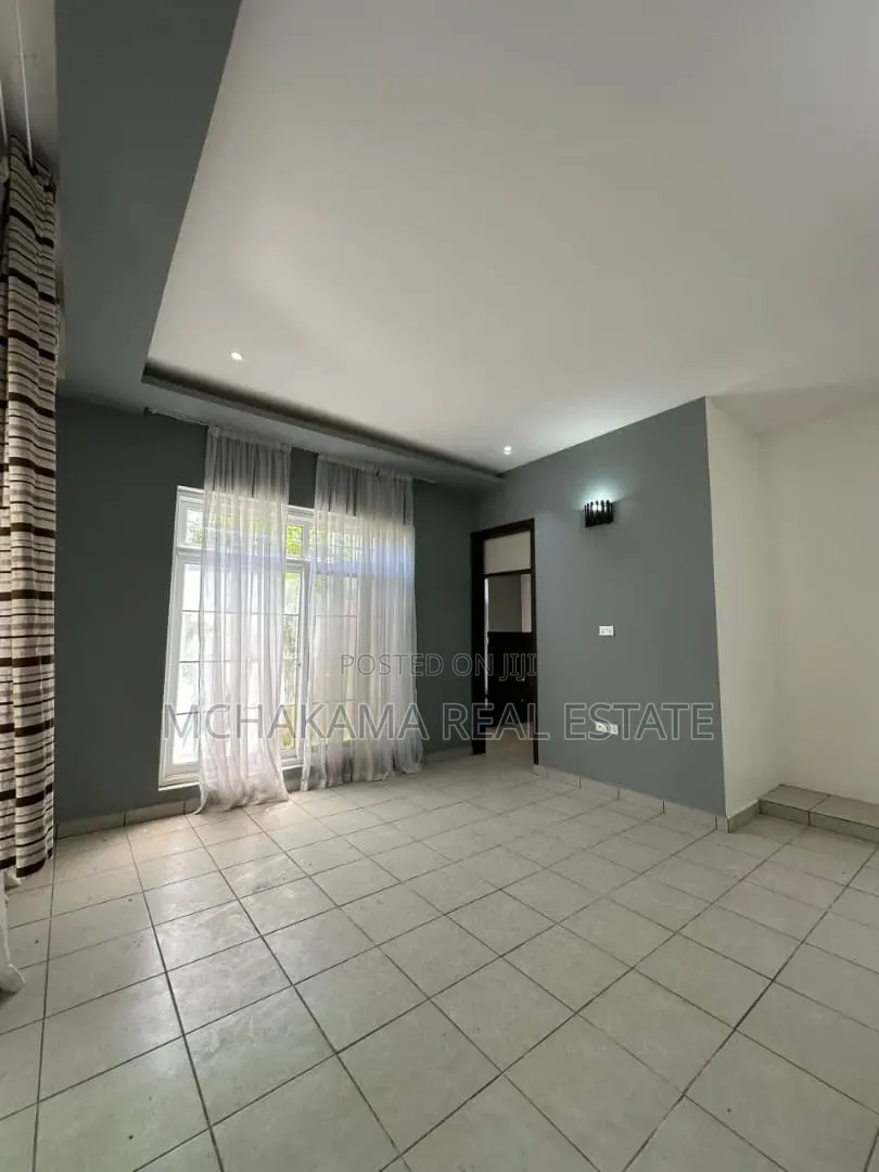 Furnished 2bdrm Villa in Mchakama Real Estate, Kunduchi for sale in Kunduchi