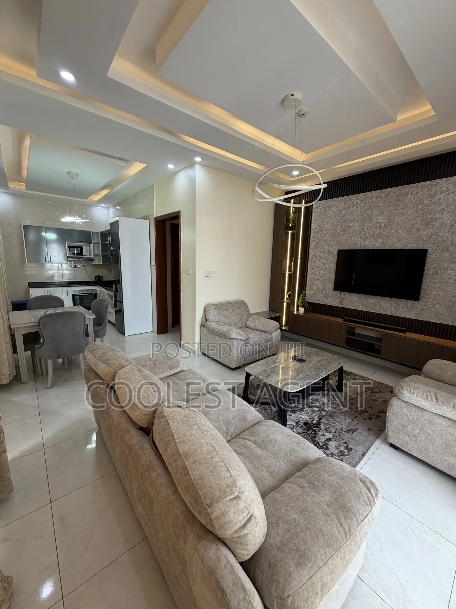 Furnished 2bdrm Apartment in Coolest Estate, Oyster Bay for rent in Oyster Bay