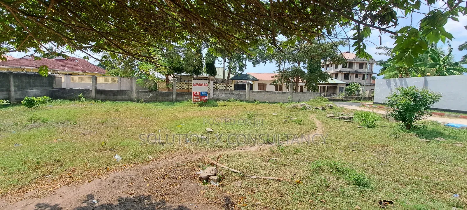Kiwanja Kinauzwa Tegeta Masaiti in Kunduchi
