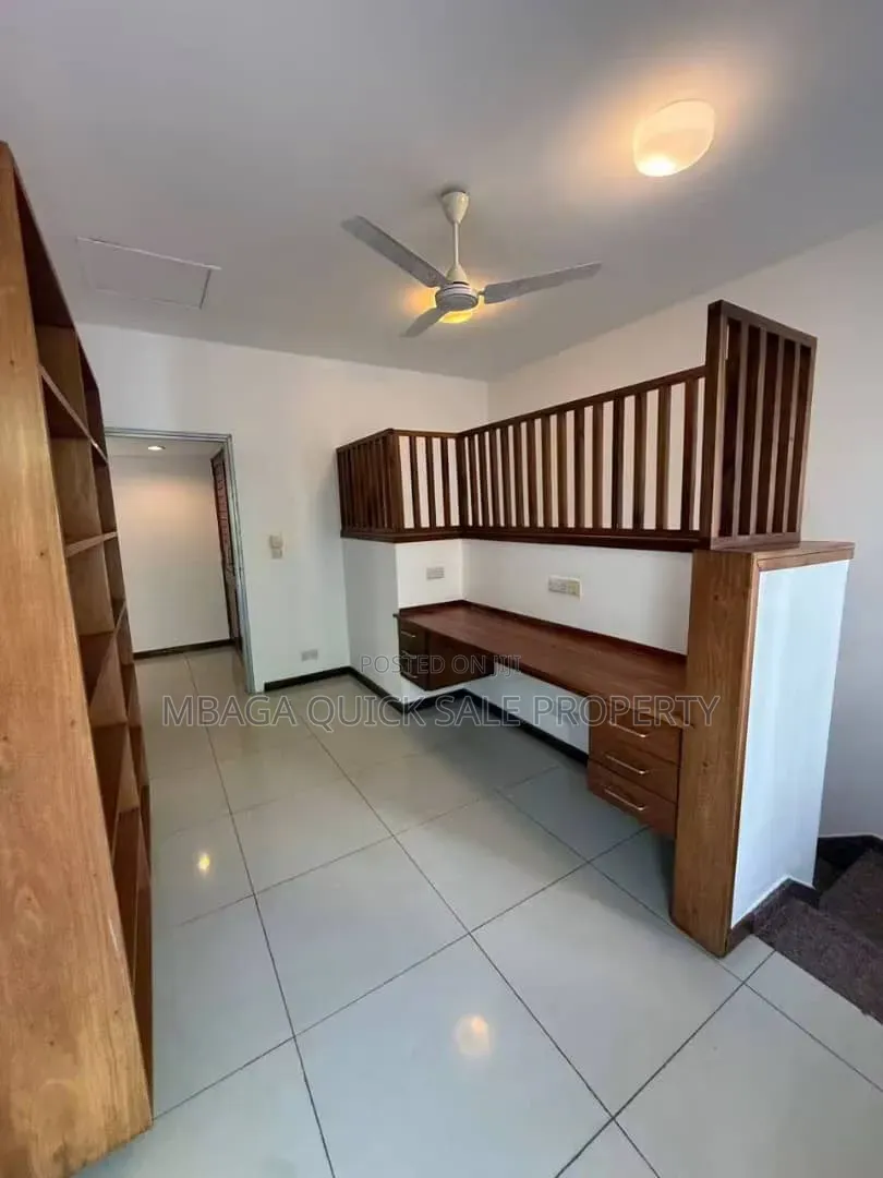 4bdrm Apartment in Oyster Bay for rent in Oyster Bay