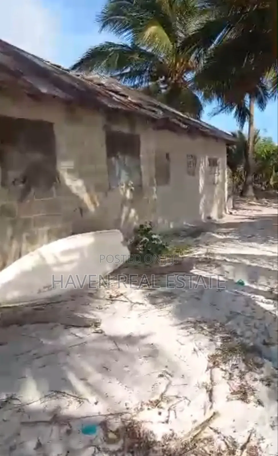 Beach Plot for Sale at Uroa Zanzibar in Kati