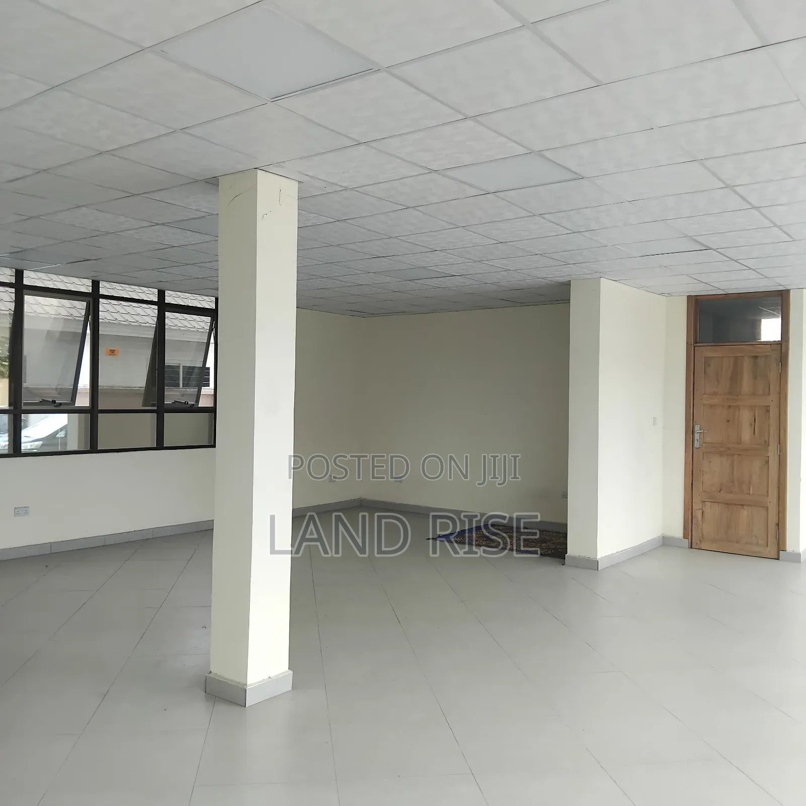 Office Space in Ali Hassan Mwinyi RD 200 SQM in Oyster Bay