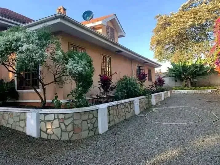 5bdrm House in Arusha, Njiro for sale in Njiro
