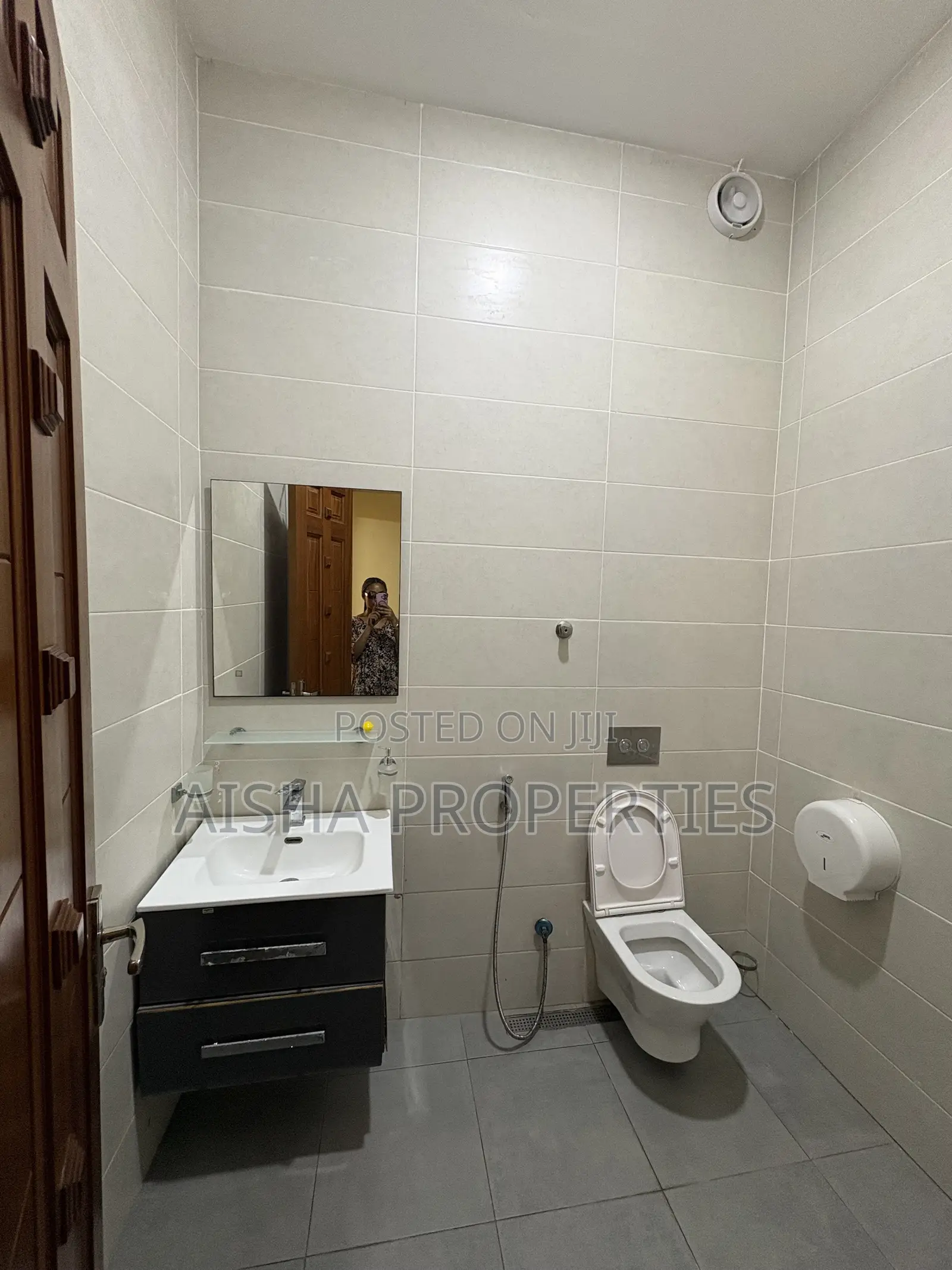 Furnished 2bdrm Apartment in Oyster Bay for rent in Oyster Bay