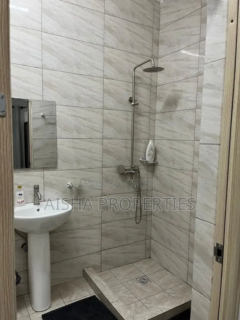Furnished 2bdrm Apartment in Oyster Bay for rent in Oyster Bay