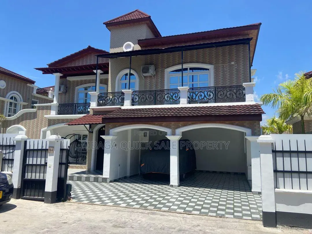 Furnished 5bdrm House in Msasani for rent in Msasani