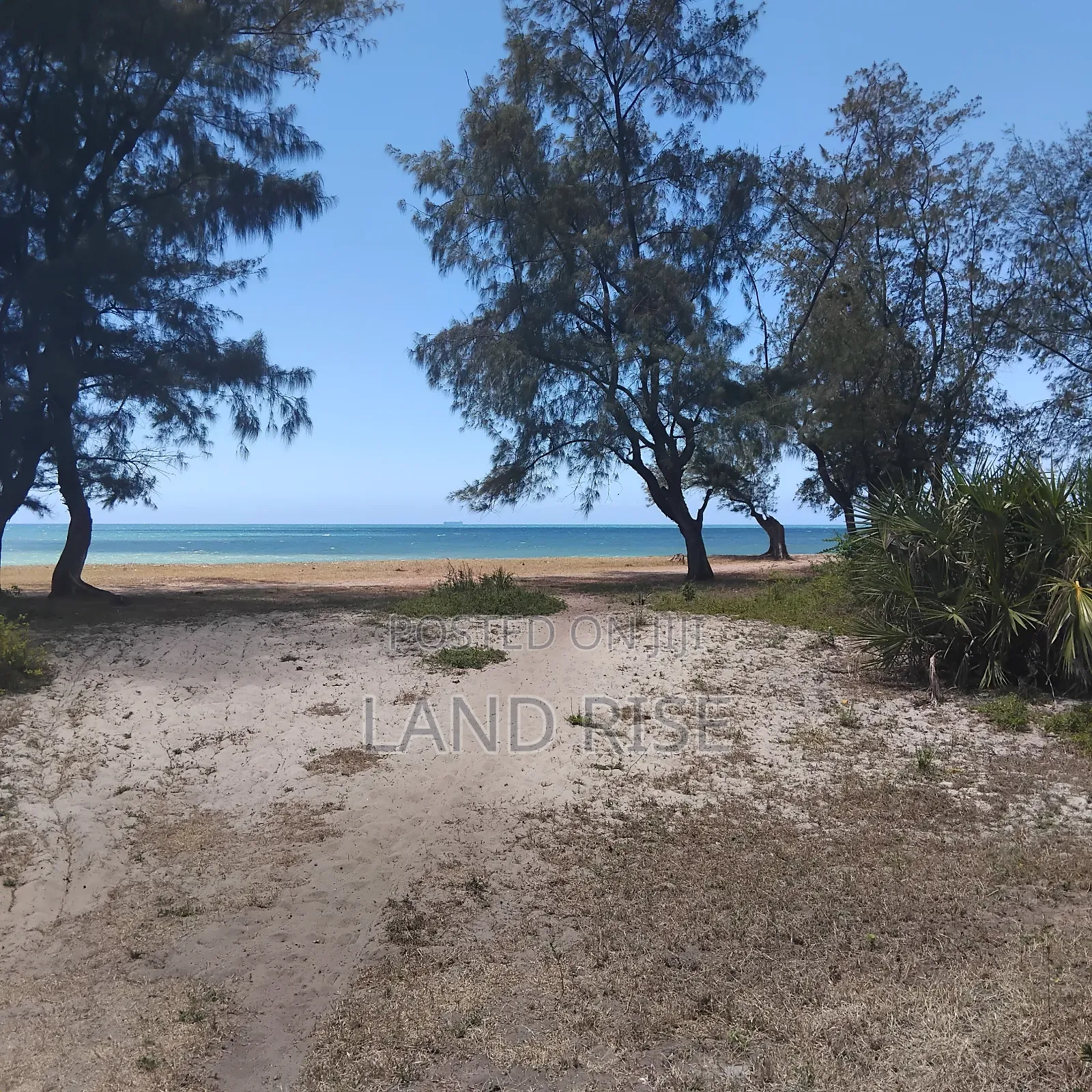 Very Super Beach Plot in Kigamboni 10 Acres in Kigamboni