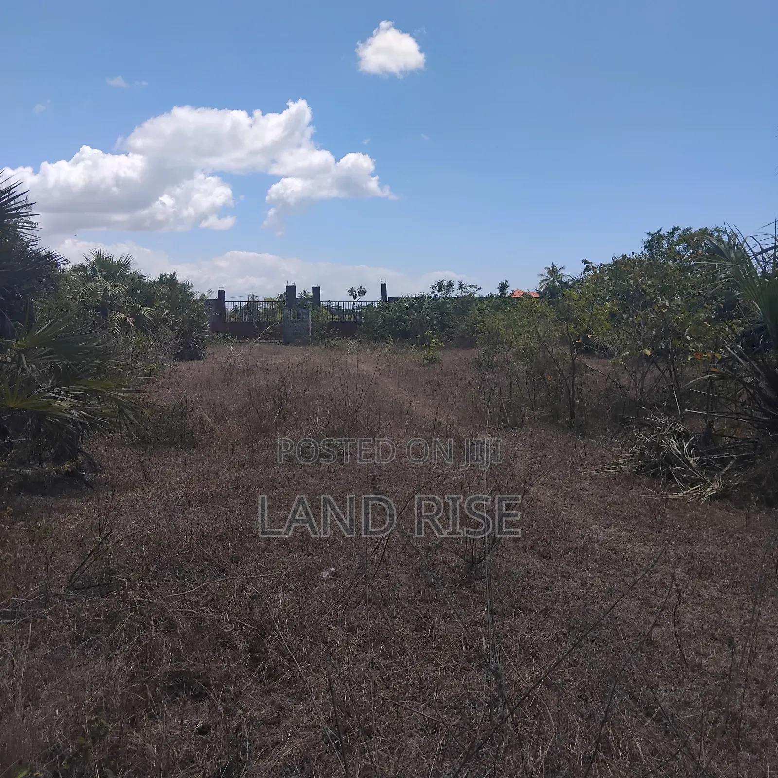 Very Super Beach Plot in Kigamboni 10 Acres in Kigamboni