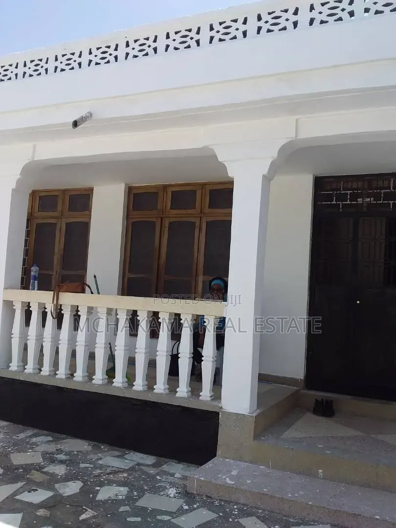 3bdrm House in Mchakama Real Estate, Mbezi Beach for sale in Mbezi Beach