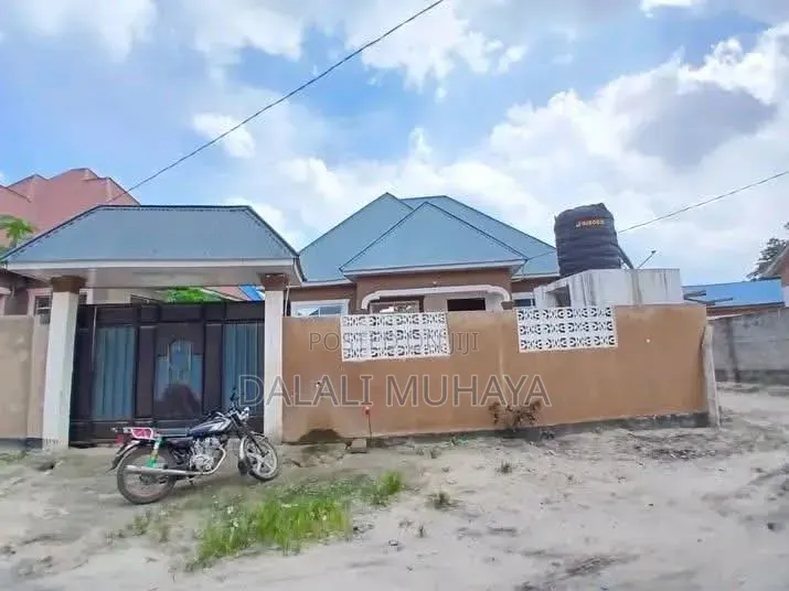 3bdrm House in Nyeburu Street, Chanika for sale in Chanika