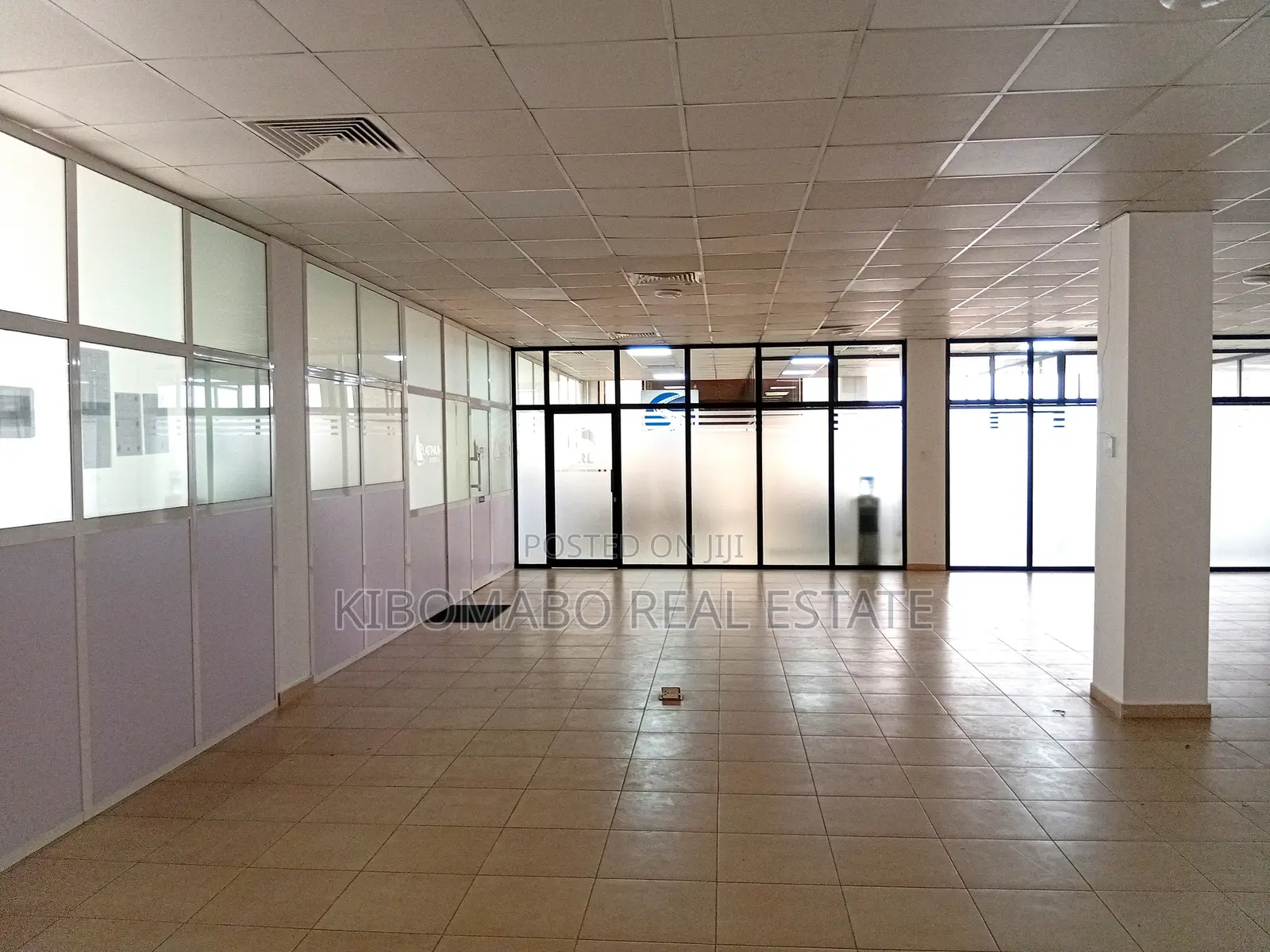 167 - 450 SQM Office Space Rental - in Ilala