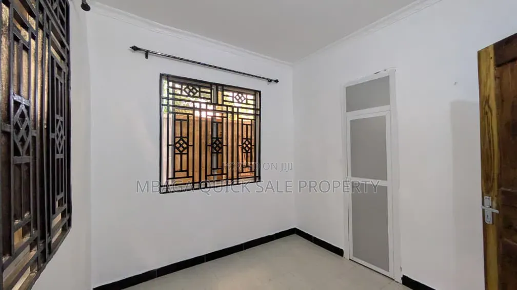 5bdrm House in Gongoni for sale in Gongoni