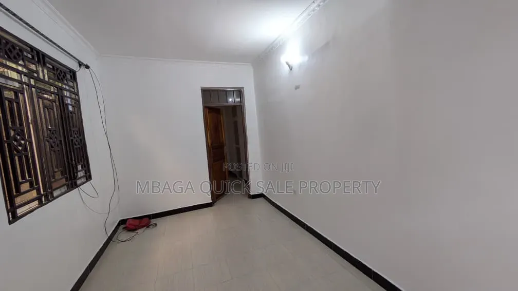 5bdrm House in Gongoni for sale in Gongoni