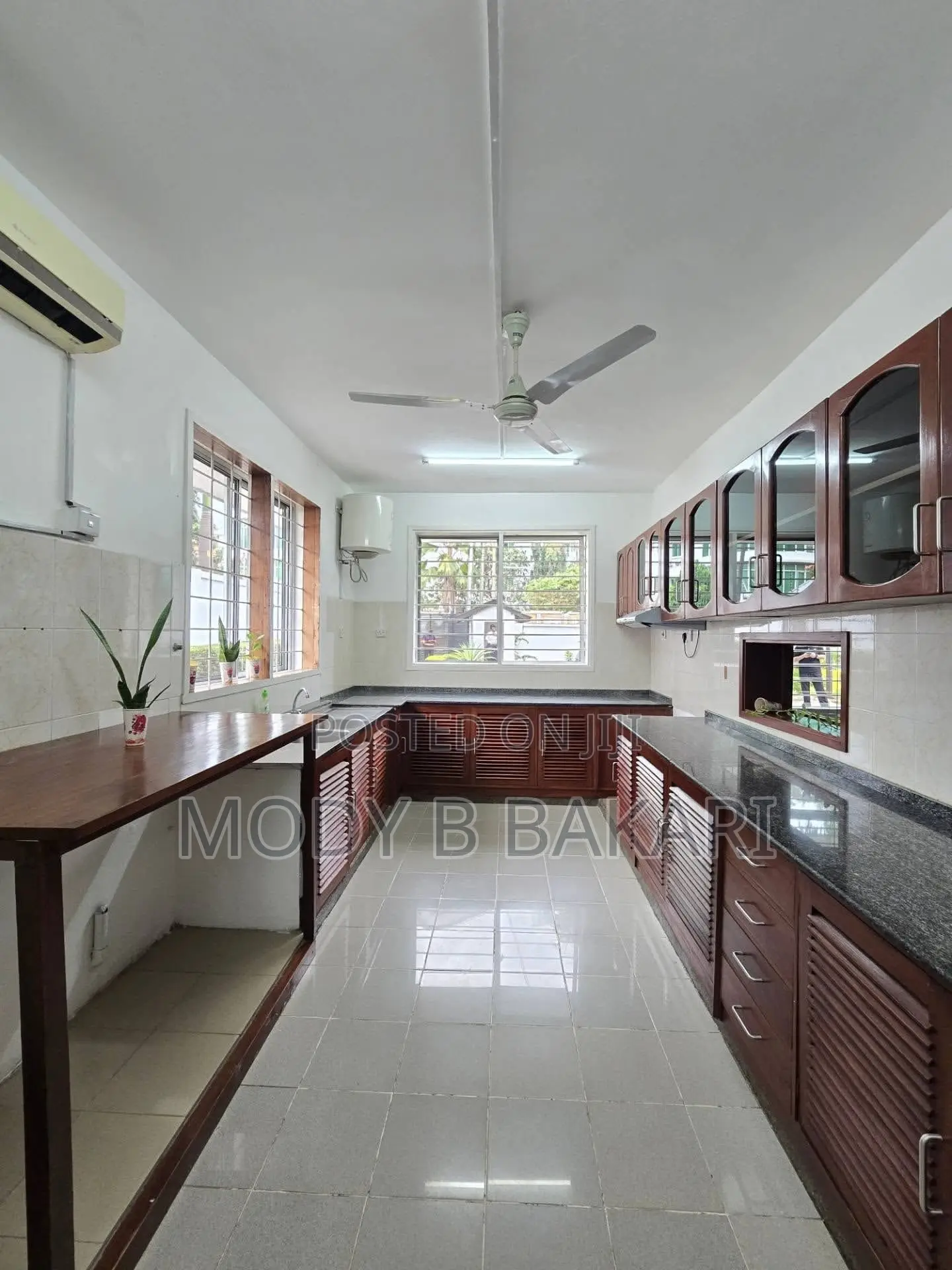 5bdrm House in Masaki for rent in Masaki