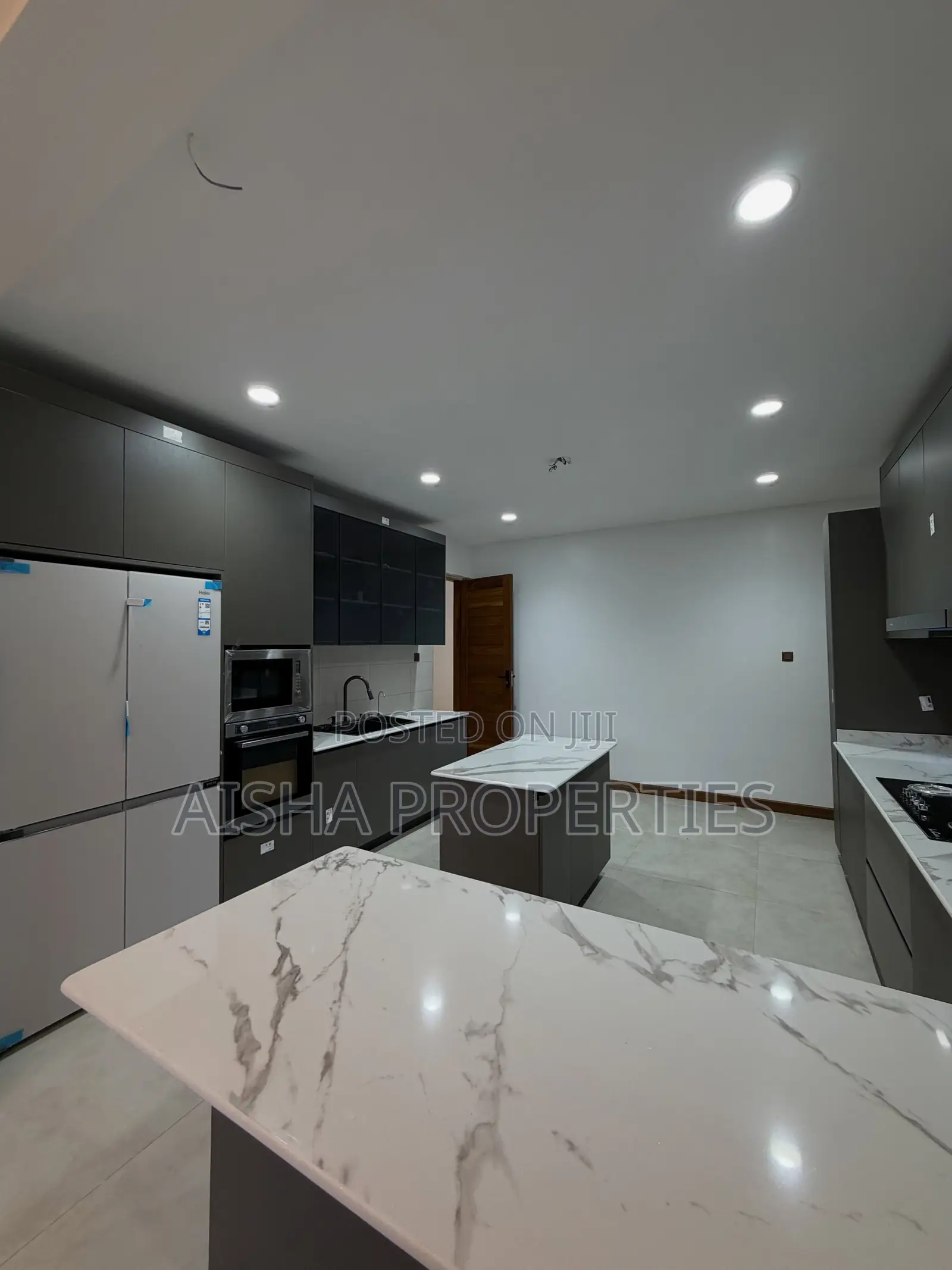 Furnished 4bdrm Villa in Masaki for rent in Masaki